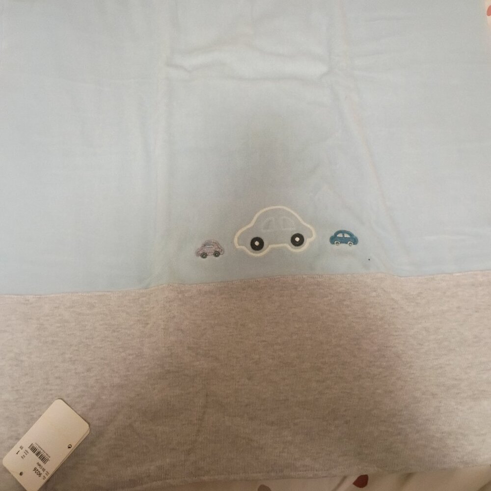 Mayoral new baby blanket